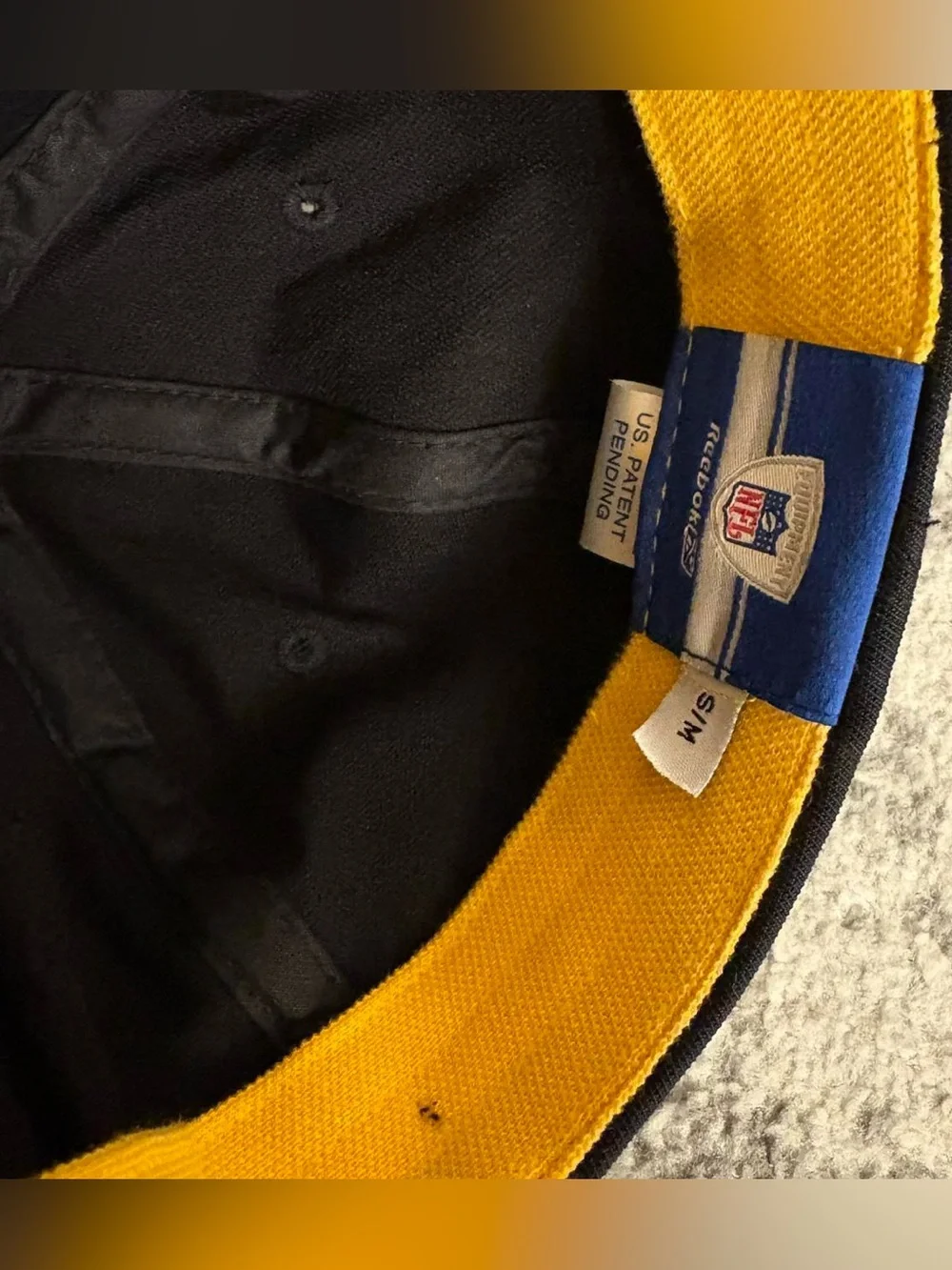 Reebok Pittsburgh Steelers Y2K Football Hat Like New Small/Medium